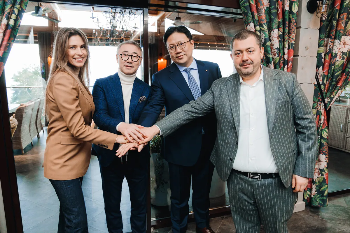 A management agreement has been signed for properties under the Lotte brand